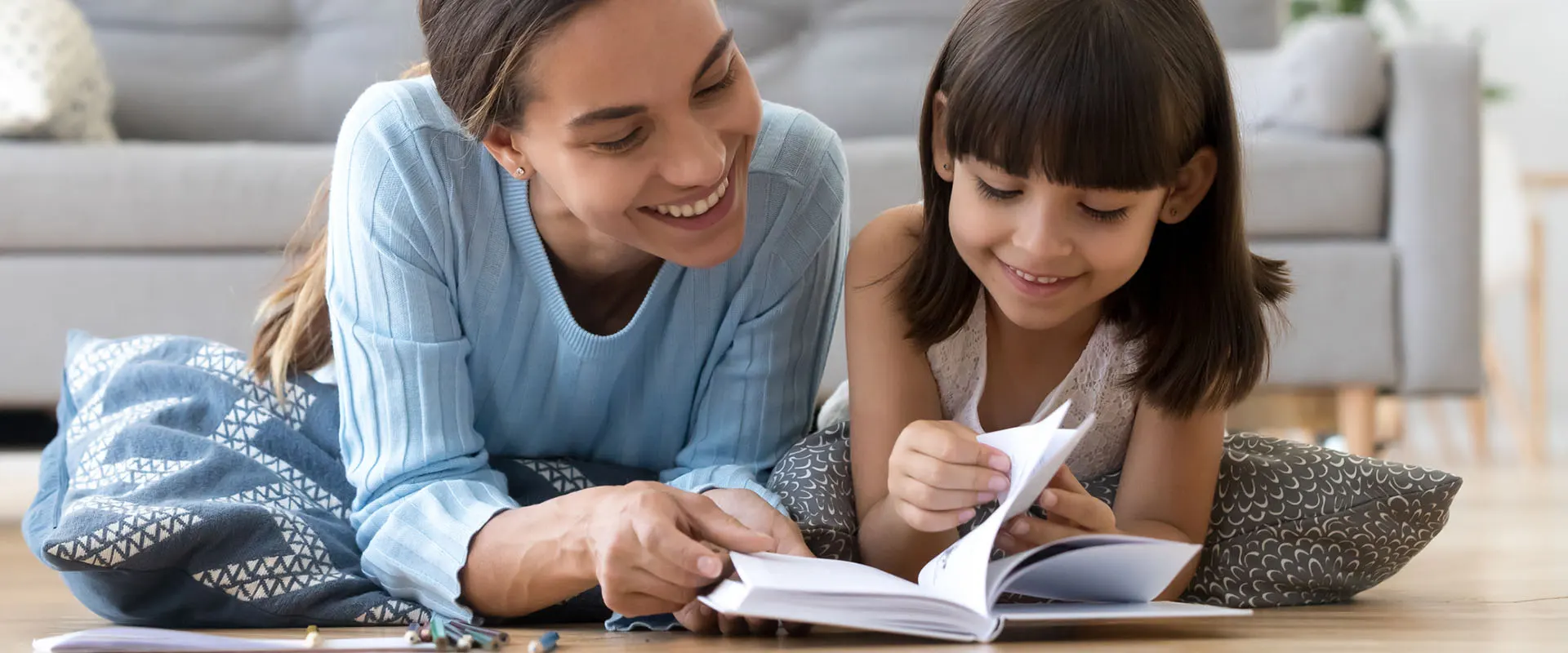 راهکارهایی برای علاقه مند کردن کودکان به کتاب خواندن